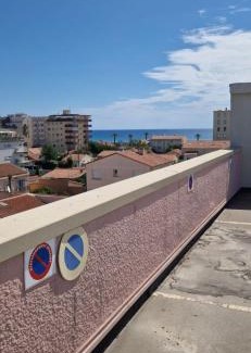 La Jetee Apartment | Family-Friendly Résidence Vera Cruz, Steps from the Beach