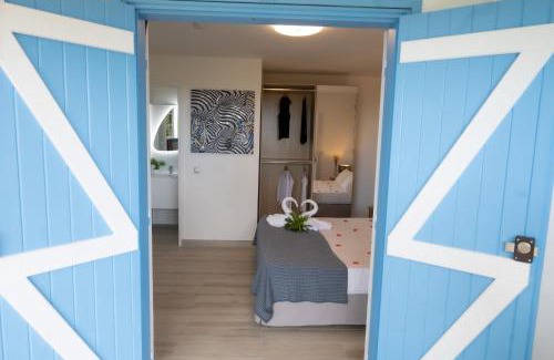 Bas Vent Apartment | Oceanfront Résidence Vue Mer with Pool & Hot Tub Amenities