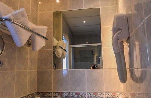 Royan Hotel | Discover Relaxation at Rêve de Sable with Spa & Dining