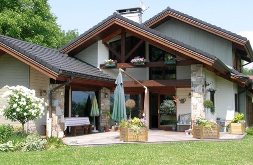 Verrens-Arvey House | Exceptional Family Retreat at Rêverie Champêtre, Rated 9.3