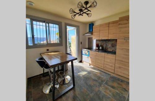 Cassis Apartment | Exclusive Oceanfront Studio Rêves de Vie in Cassis