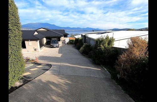 Tranmere Apartment | Scenic Río y Montaña: A Family-Friendly Escape