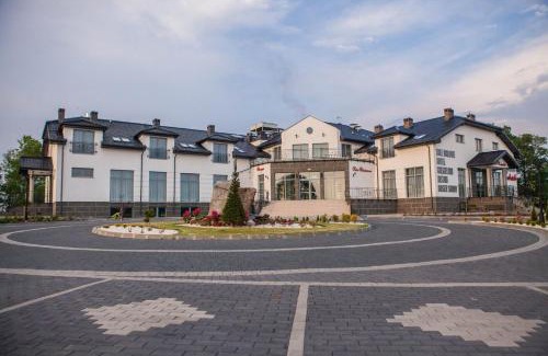 Pakosaw Bed & Breakfast | Discover Różany Zakątek: Family-Friendly Retreat Awaits