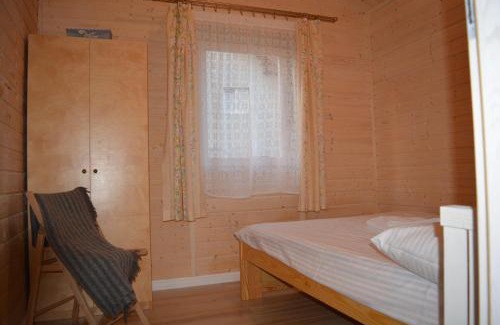 Faszcze Cabin | Discover RÓŻANY ZAKĄTEK: Pet-Friendly with Ocean View
