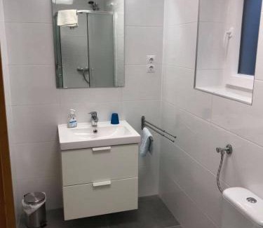 Vonyarcvashegy House | Family-Friendly Retreat at Rózsa Porta - Guest Rated 9.5