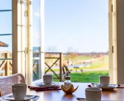 Himle House | Discover Rödlix Vandrarhem & Camping: Pet-Friendly Retreat