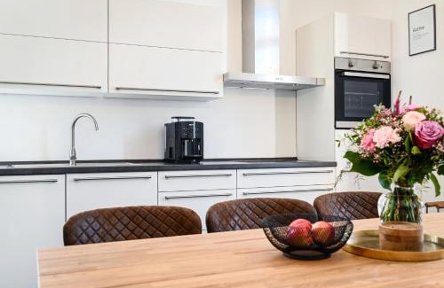 Xanten Apartment | Römer-Apartment at Herenhaus Rheinblick - 4-Star Family Oasis