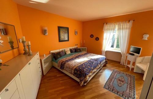Hadamar House | Guest Rated: Römische Aumühle with Free Breakfast Delight