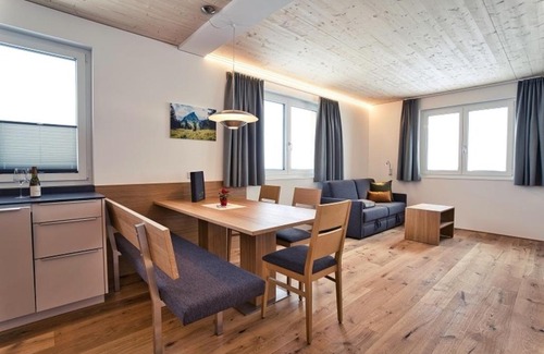 Faschina Apartment | Rössle Appartement - Family and Pet-Friendly Getaway
