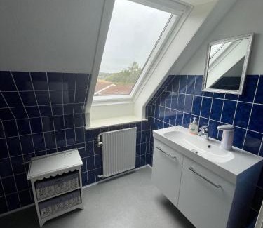 Hurup Thy Bed & Breakfast | Family-Friendly Retreat at Rødkælkevej's B&B