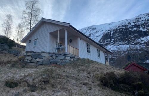 Roldal Cabin | Discover Comfort at Røldal Hyttegrend & Camping