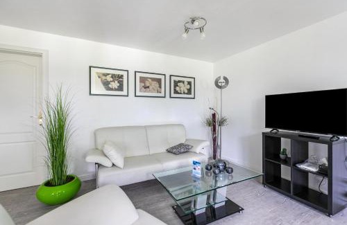 Neugalmsbull Apartment | Pet-Friendly Retreat at Rømø: Rated 8.7/10 by Guests