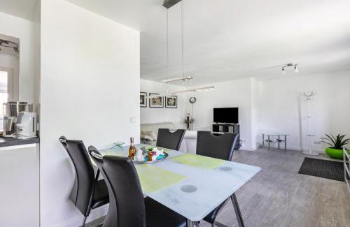 Neugalmsbull Apartment | Pet-Friendly Retreat at Rømø: Rated 8.7/10 by Guests
