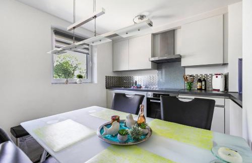 Neugalmsbull Apartment | Pet-Friendly Retreat at Rømø: Rated 8.7/10 by Guests