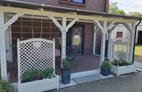 Gingst Apartment | Child-Friendly Rügen Fewo 303 - Guest Rated 9/10