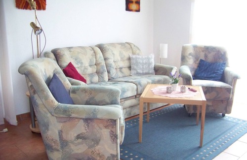Parchtitz Apartment | Cozy Rügen Fewo 304: Pet-Friendly with Ocean Views