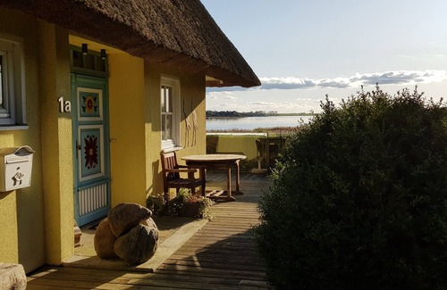 Garz/Rugen House | Charming Rügenferien: Pet-Friendly Retreat with Pool & Spa