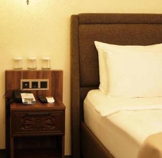 Edirne Hotel | Discover Rüstempaşa Kervansaray Hotel: Family-Friendly Retreat