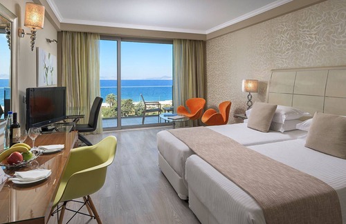 Ixia Apartment | R 1243 Priam Deluxe Room Sea & Main Pool View With Balcony or terrace, Jacuzzi bathtub & Safe Deposi