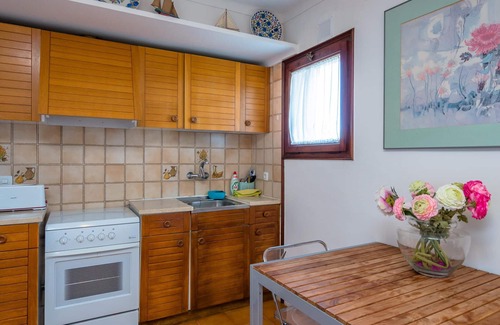 Calella de Palafrugell Apartment | Discover R-7 Calella de Palafrugell with Pool & Spa