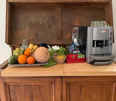 San Giorgio di Piano Bed & Breakfast | Family-Friendly Retreat at R&B Dalla Licia with Kitchen Access