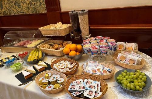 Alfonsine Hotel | R&B Hotel: Pet-Friendly Retreat for Families and Budget Travelers
