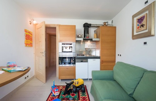 Verzegnis Bed & Breakfast | Discover B&B La Gerla Blu: Family-Friendly Retreat Awaits