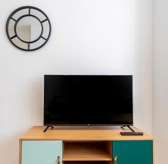 La Roqueta Apartment | Convenient R&C Apartments Near City Center with Great Ratings