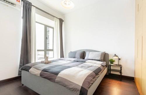 Central District Apartment | R&F 4pax-1BR 7mis to CIQ JBSentral CitySquare
