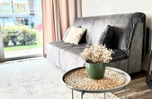 Pervalka Apartment | Oceanfront R. J. apartamentai with Kids' Amenities