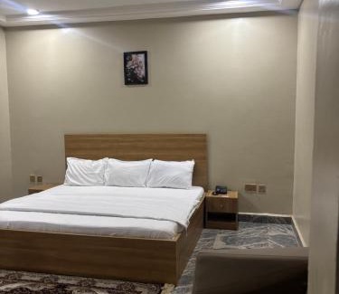 Zaria Hotel | R&K Guest Palace Zaria