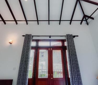 Negombo House | Pet-Friendly Retreat at R & R Home Stay: Guest Rated 9/10