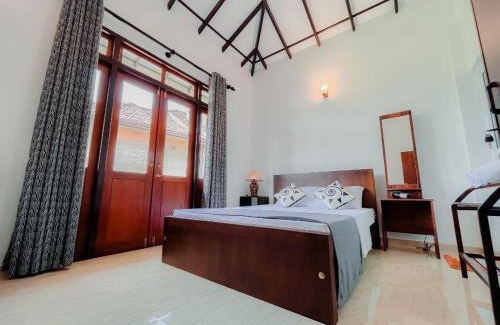 Negombo House | Pet-Friendly Retreat at R & R Home Stay: Guest Rated 9/10