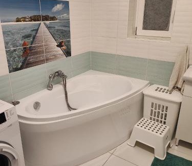 Balatonkenese House | R&R Vendégház Balatonkenese
