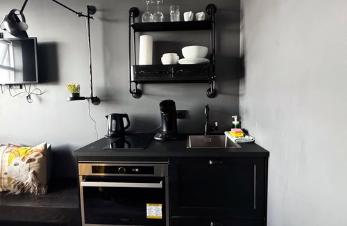 Haaleiti Apartment | R13 Single studio Sum