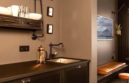 Haaleiti Apartment | R13 Triple studio with bunk bed