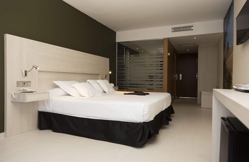 Giniginamar Resort | Romantic R2 Fantasia Dreams & Suites - Adults Only Retreat