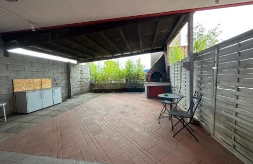 San Bonifacio Apartment | Convenient Business Apartment with Family-Friendly Amenities