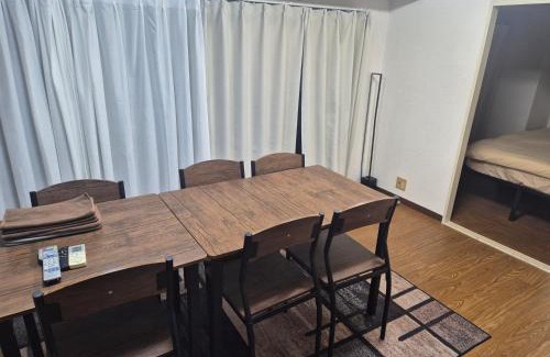 Namba Apartment | r8 最大8名対応 なんば 道頓堀そばの広々ルーム