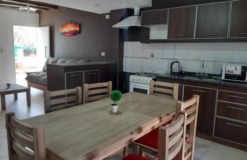 San Rafael Apartment | Pet-Friendly Oceanfront Retreat - Raíces Departamento 1