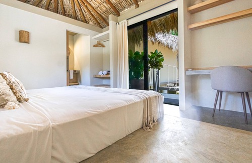 Brisas de Zicatela Hotel | Experience Elegance at Raíz Hotel Boutique - Rated 9.4/10
