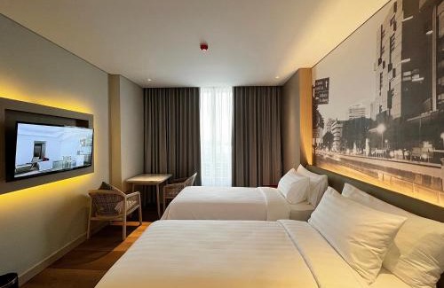 Cilandak Apartment | Discover Ra Suites Simatupang: 5-Star Oceanfront Escape