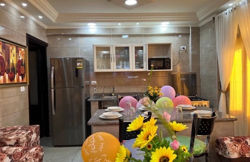 Al-Muntazah Apartment | Raafat Suites: Oceanfront Serenity for Your Next Getaway