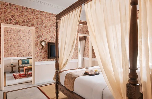 Phool Bagan Hotel | Elegantly Crafted Stay at Raajkutir - IHCL SeleQtions