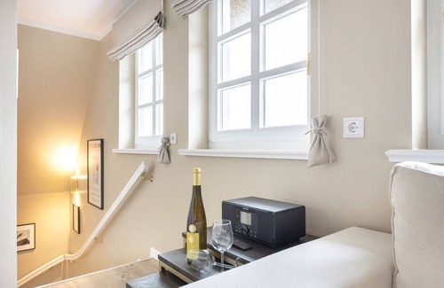 Rantum Apartment | Family-Friendly Raantem Hüs App. 09 - Top Rated Getaway