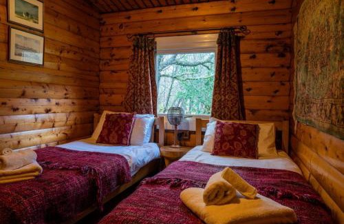 Duirinish House | Discover Raasay: Pet-Friendly Retreat with High Guest Ratings