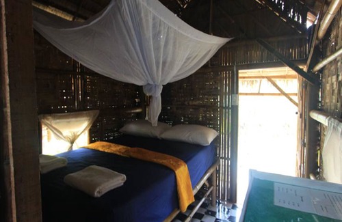 Ranong Hotel | Cozy Rabbit Bungalow: Family-Friendly Stay with Breakfast