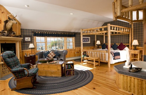 Lower Waterford Hotel | Discover Rabbit Hill Inn: Guest Rated 9.8 with Dining Options