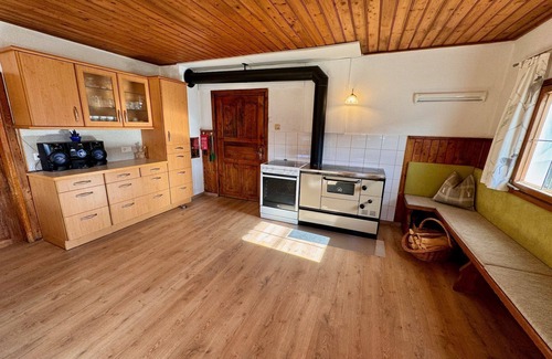 Niederau Cabin | Discover Rabl Hut: Pet-Friendly Retreat in Austria