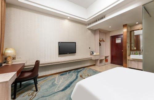 Huadu Hotel | Raccoon international airport hotel & free shuttle bus